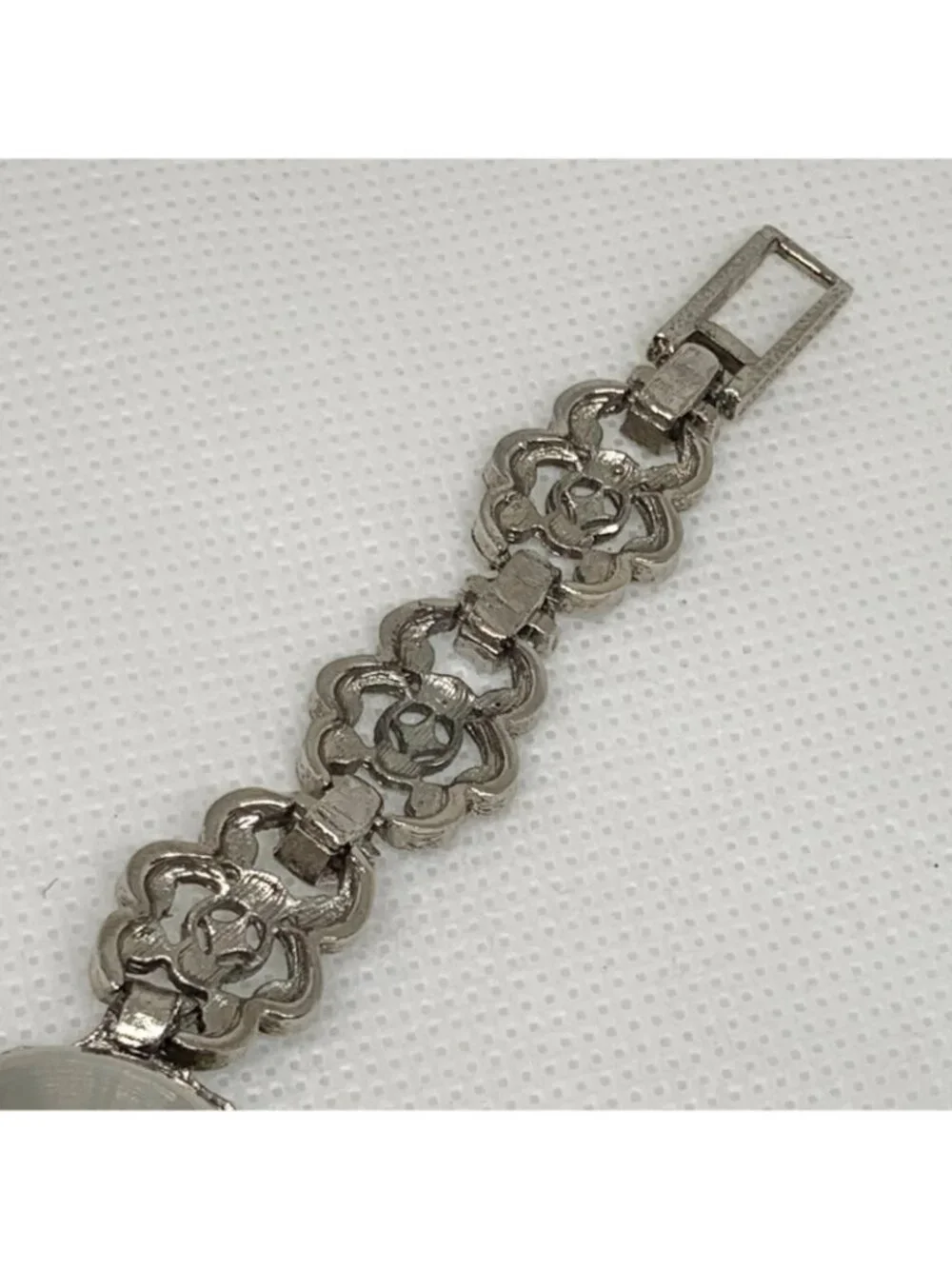 Xanadu silver tone